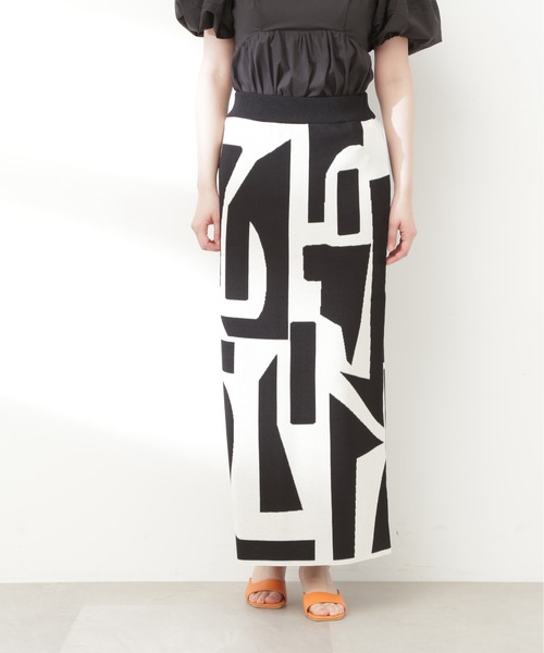 N.(N. Natural Beauty Basic)(エヌエヌナチュラルビューティーベーシック)の「◆ジオメトリックパターンジャガードスカート(スカート・レディース・ブラック/キャメル・MEDIUM)」の14枚目の写真