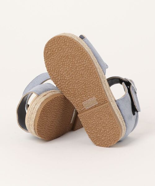 petit main（プティマイン）の「スカラップサンダル（サンダル・キッズ・ライトピンク/ベージュ/ブルー・14cm/15cm/16cm/17cm/18cm/19cm）」の12枚目の写真