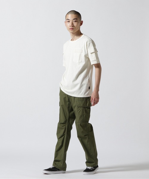 AVIREX(アヴィレックス)の「《WEB&DEPOT限定》GARMENT DYE FATIGUE T-SHIRT / ガーメント ダイ ファティーグ Tシャツ / AVIREX / アヴィレックス(Tシャツ/カットソー・メンズ・オフホワイト/ブラック/オリーブ/オレンジ・MEDIUM/LARGE/X-LARGE/XX-LARGE)」の6枚目の写真