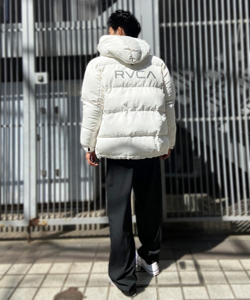RVCA(ルーカ)の「RVCA/ルーカ 中綿ジャケット 2WAY リフレクターロゴ BD042-782(その他アウター・メンズ・ブラック/ホワイト/カーキ・M/S/L)」の15枚目の写真