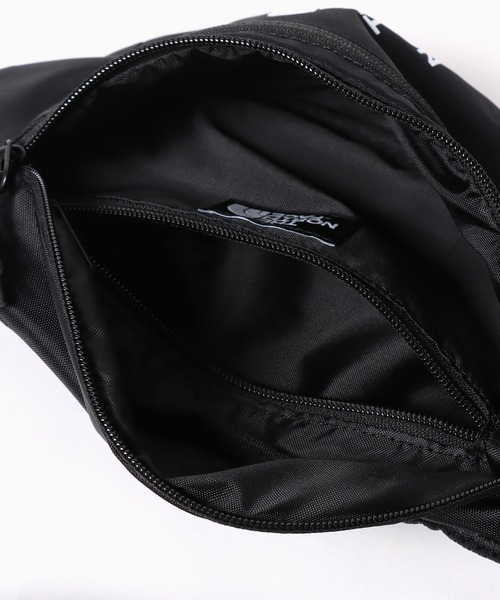 THE NORTH FACE(ザノースフェイス)の「日本未発売 THE NORTH FACE/ザ・ノースフェイス Simple Hip Sack ボディバッグ ボディバッグ(ボディバッグ/ウエストポーチ・メンズ・ブラック・ONE SIZE)」の10枚目の写真