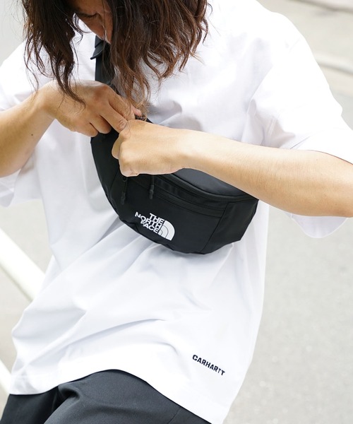 THE NORTH FACE(ザノースフェイス)の「日本未発売 THE NORTH FACE/ザ・ノースフェイス Simple Hip Sack ボディバッグ ボディバッグ(ボディバッグ/ウエストポーチ・メンズ・ブラック・ONE SIZE)」の13枚目の写真