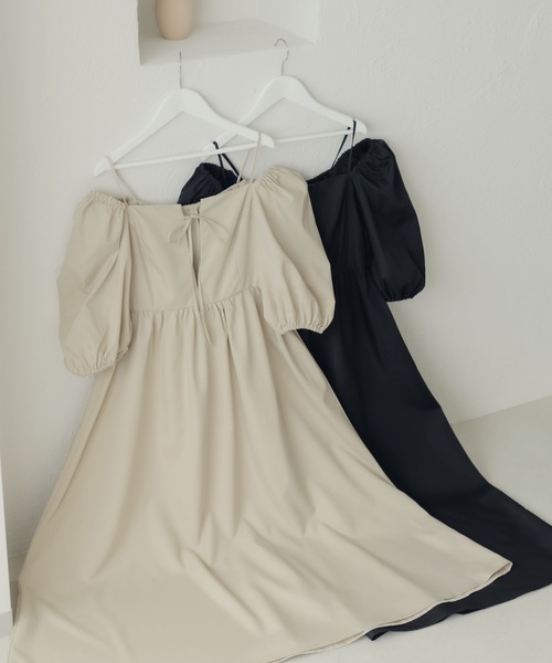 fupel（フぺル）の「2WAYオフショルワンピース（ワンピース・レディース・ベージュ/ブラック・LARGE/MEDIUM）」の8枚目の写真