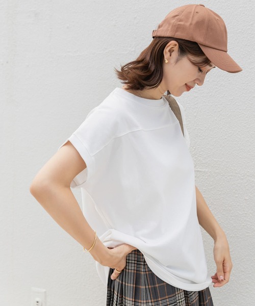 URBAN RESEARCH DOORS（アーバンリサーチドアーズ）の「フットボールロングカットソー（Tシャツ/カットソー・レディース・オフホワイト/ブラック/ライトベージュ/カーキ・MEDIUM）」の6枚目の写真