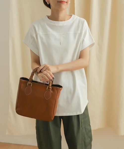 URBAN RESEARCH DOORS（アーバンリサーチドアーズ）の「フットボールロングカットソー（Tシャツ/カットソー・レディース・オフホワイト/ブラック/ライトベージュ/カーキ・MEDIUM）」の16枚目の写真