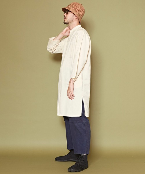 カヤ(カヤ)の「【カヤ】書生バンドカラーロングシャツ(シャツ/ブラウス・メンズ・キナリ/ブルー/スミクロ・FREE)」の17枚目の写真