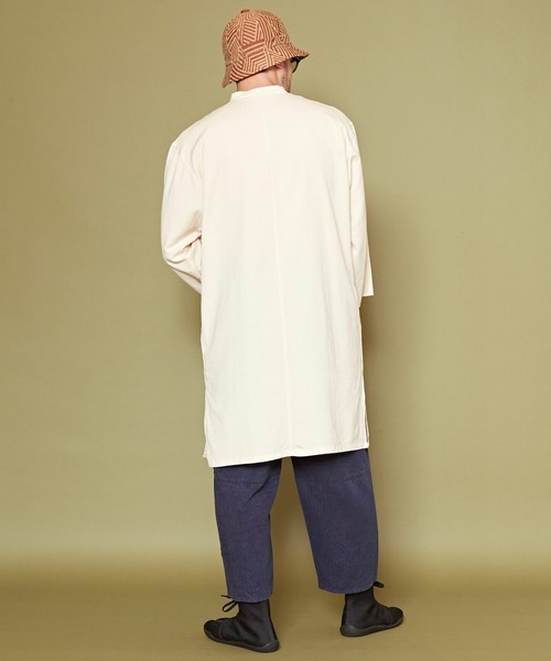 カヤ(カヤ)の「【カヤ】書生バンドカラーロングシャツ(シャツ/ブラウス・メンズ・キナリ/ブルー/スミクロ・FREE)」の18枚目の写真