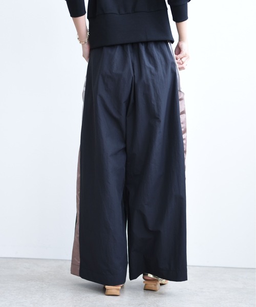 ★【新品】エイミーロウ サイドラインクロップドレースパンツ 今季 完売品 BK★ その他パンツ│1page｜通常価格とセール価格│Eimee Law & LHELBIE