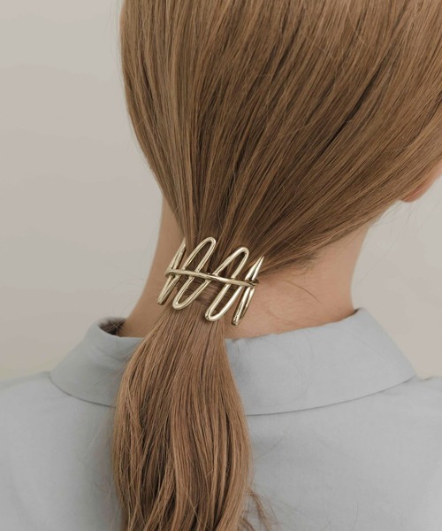 SMELLY(スメリー)の「ウェーブラインヘアカフセット(ヘアゴム・レディース・ゴールド・-)」の5枚目の写真