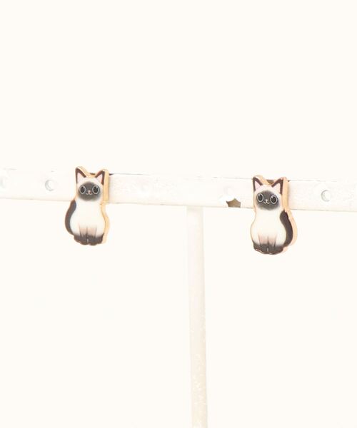 an meets zakka(アンミツザッカ)の「an meets zakka 猫ピアス(ピアス(両耳用)・メンズ・C/B/J/M/P/N/E/I/L/A/K/O/D/G/H/F・ONE SIZE)」の20枚目の写真