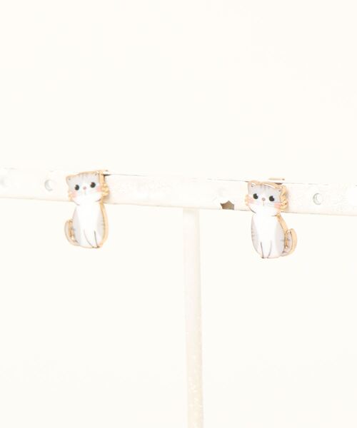 ⭐️ねこさん専用⭐️e m片耳ピアス☆お値下げ ねこさん専用