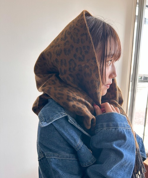 Kotoe（コトエ）の「マルチWAY ヒョウ柄ストール（マフラー・レディース・ブラウン/ホワイト・FREE）」の17枚目の写真