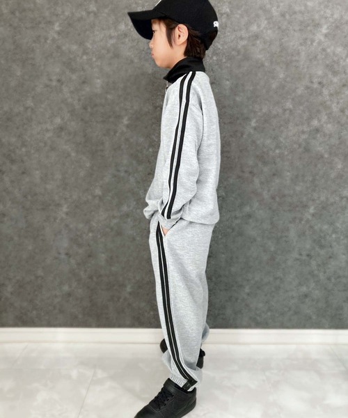 NEW ERAダンボールニット素材　グレー ジャージ上下セット フード付き NEW ERAダンボールニット素材 グレー ジャージ上下セット フード付き