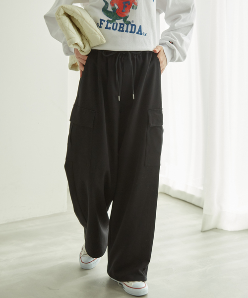 ROPE' PICNIC（ロペピクニック）の「カーゴパンツ（カーゴパンツ・レディース・カーキ/ブラック/ベージュ・38/36）」の2枚目の写真