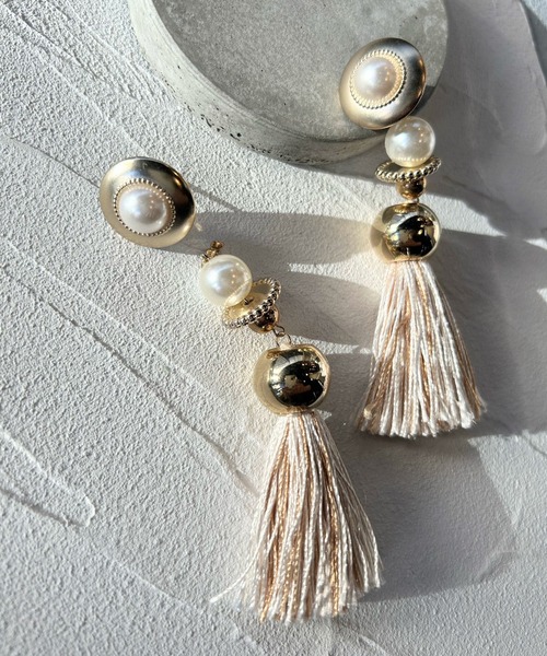 amplis（アンプリス）の「2wayラウンドタッセルピアス/prink tassel pierce（ピアス（両耳用）・レディース・イエローゴールド/シルバー・FREE）」の3枚目の写真