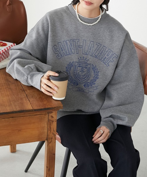 BONLECILL(ボンルシール)の「裏起毛カレッジキルト刺繍スウェットプルオーバー(スウェット・レディース・チャコールグレー/ネイビー/オートミール/グリーン/レッド・FREE)」の2枚目の写真