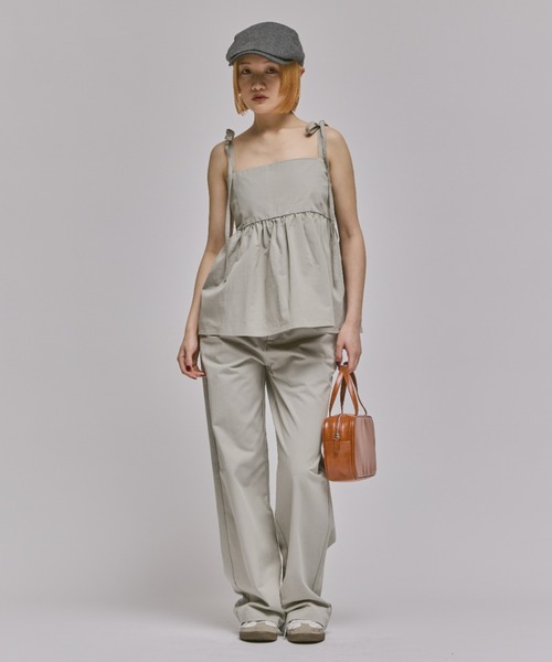 FEKETE(フェケテ)の「COTTON WIDE PANTS / コットンワイドパンツ(その他パンツ・レディース・ベージュ/ライトグレー/ブラック・SMALL/MEDIUM/LARGE)」の4枚目の写真