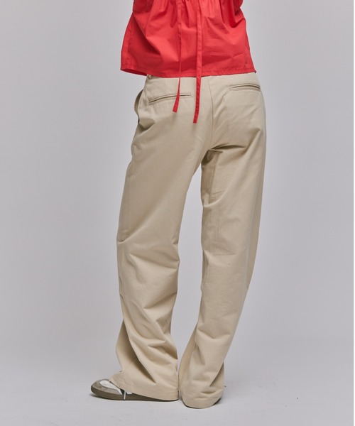 FEKETE(フェケテ)の「COTTON WIDE PANTS / コットンワイドパンツ(その他パンツ・レディース・ベージュ/ライトグレー/ブラック・SMALL/MEDIUM/LARGE)」の13枚目の写真