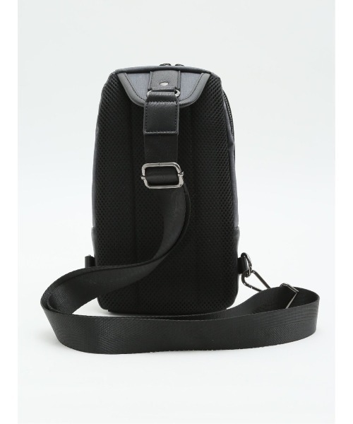 TAKA-Q（タカキュー）の「【両掛け仕様】タカキュー 斜めZIP ボディバッグ（ボディバッグ/ウエストポーチ・メンズ・グレー/ブラック・FREE）」の14枚目の写真