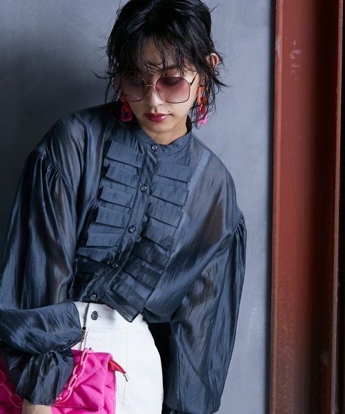 GEVS.（ジェイヴィス）の「＜大きいサイズ＞ フリルシアーブラウス GEVS.（シャツ/ブラウス・レディース・グレー/ベージュ・L/LL/3L/4L/5L）」の12枚目の写真