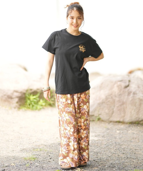 BILLABONG（ビラボン）の「BILLABONG/ビラボン Tシャツ 半袖 スクエアロゴ バックプリント ボーイフィット BE01C-203（Tシャツ/カットソー・レディース・ブラック系その他/ホワイト系その他/ホワイト系その他2・L/M）」の22枚目の写真
