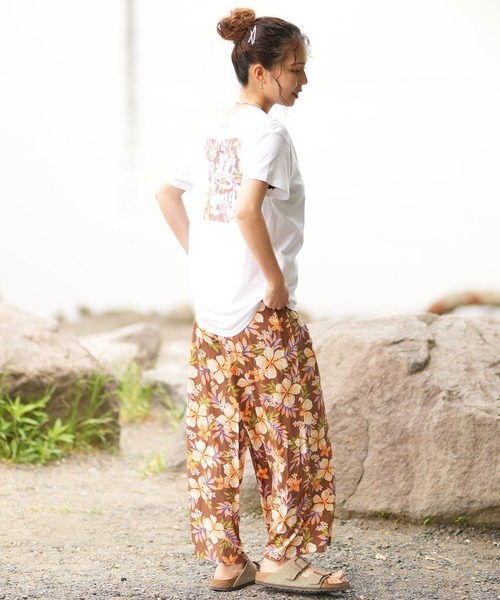 BILLABONG（ビラボン）の「BILLABONG/ビラボン Tシャツ 半袖 スクエアロゴ バックプリント ボーイフィット BE01C-203（Tシャツ/カットソー・レディース・ブラック系その他/ホワイト系その他/ホワイト系その他2・L/M）」の8枚目の写真