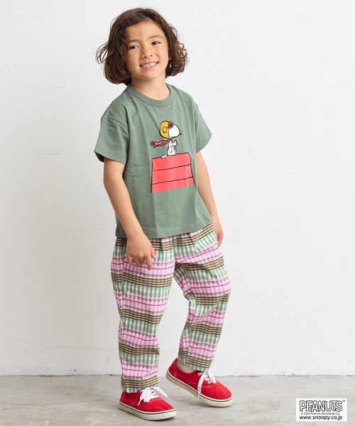 PEANUTS(ピーナッツ)の「【PEANUTS】スヌーピー/プリントTシャツ(80~150cm)(Tシャツ/カットソー・キッズ・キナリ/ライトピンク/グリーン/チャコール・100/90/80/150/140/130/120/110/95)」の13枚目の写真