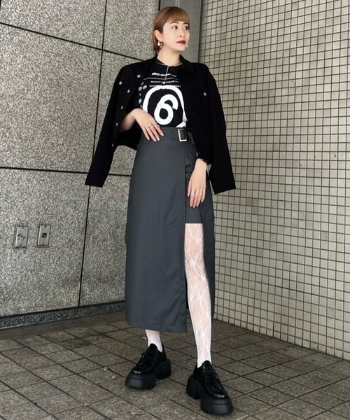 Narcissus（ナルシス）の「ベルトタイトスカート　ミディアム丈　（スカート・レディース・ブラック/グレー・FREE）」の15枚目の写真