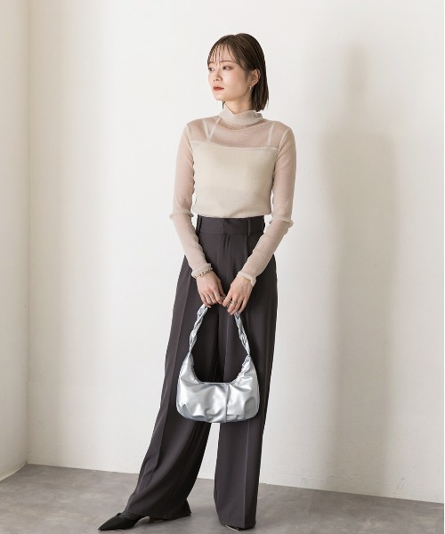 ad thie(アドティエ)の「ギャザーデザイン ミニワンハンドルバッグ(ハンドバッグ・レディース・オフホワイト/ブラック/シルバー・FREE)」の15枚目の写真