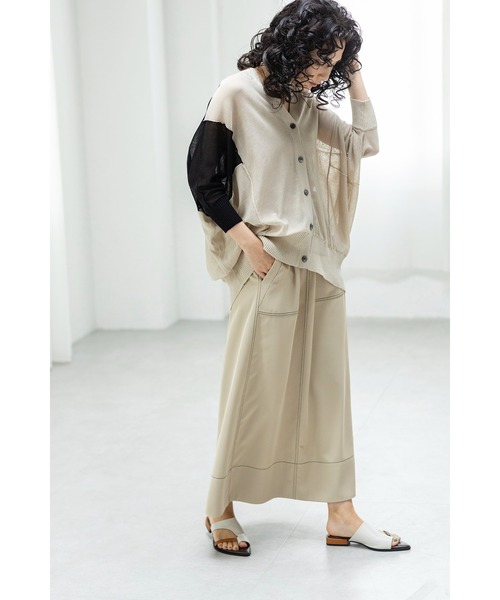 OSMOSIS（オズモーシス）の「切替ニットカーディガン（カーディガン/ボレロ・レディース・ブラック/ライトベージュ/チャコール・ONE SIZE）」の4枚目の写真