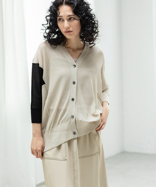 OSMOSIS（オズモーシス）の「切替ニットカーディガン（カーディガン/ボレロ・レディース・ブラック/ライトベージュ/チャコール・ONE SIZE）」の9枚目の写真