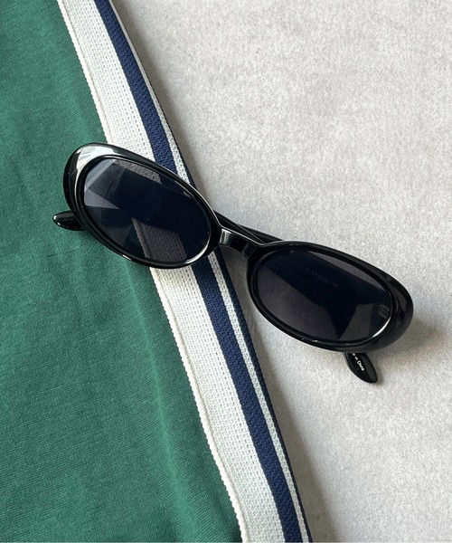 CPCM（シーピーシーエム）の「オーバルサングラス（サングラス・メンズ・ベージュ/ブラック・FREE）」の2枚目の写真