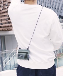 KAKSI（カクシ）の「[KAKSI] ポーチ ショルダー マルチケース（ポーチ）」