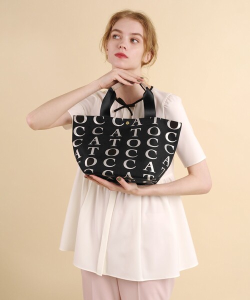 TOCCA(トッカ)の「FOLLOWING TOCCA TOTE トートバッグ(トートバッグ・レディース・ライトグレー系/シルバー系/ブラック系/ピンク系/ネイビー系・F)」の11枚目の写真