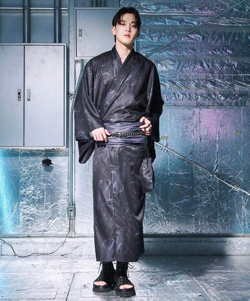 Ellno Loset(エルノロゼット)の「アソート浴衣3点セット【浴衣+兵児帯+巾着】(浴衣・メンズ・ライトグレー/ダークブルー/ブラック/ダークブラック/スミクロ/ブラック×ホワイト・LARGE/MEDIUM/SMALL)」の19枚目の写真