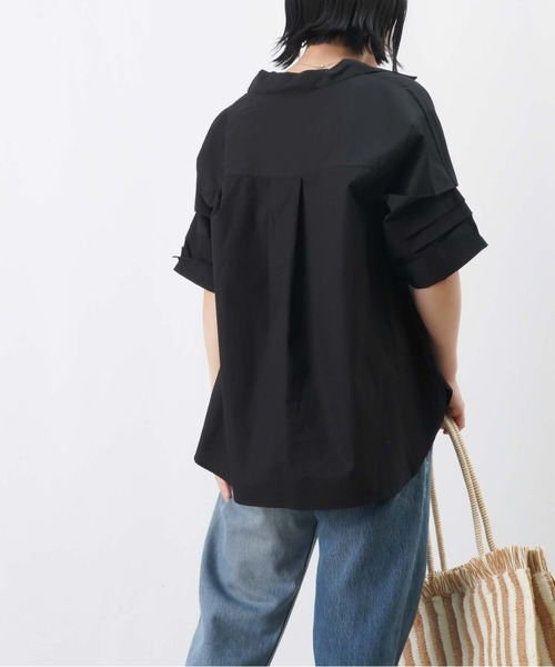 LUCA/LADY LUCK LUCA（ルカ/レディラックルカ）の「LC/LLL 袖タック