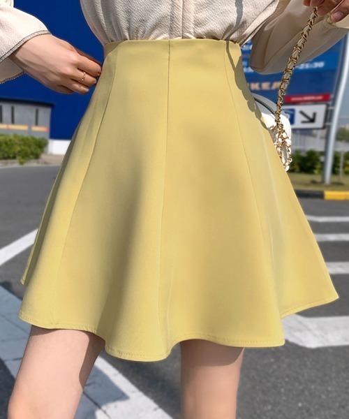 REMUR(レミュール)の「ミニフレアスカート インナーパンツ付き(スカート・レディース・モカ/イエロー/ピンク/ブラック/ホワイト・S/M/L)」の17枚目の写真