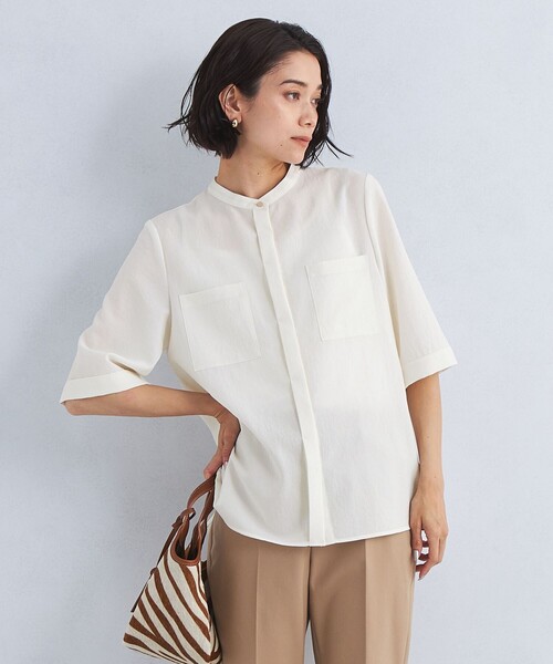 green label relaxing(グリーンレーベルリラクシング)の「ドライタッチ ポケット シャツ -マシンウォッシャブル-(シャツ/ブラウス・レディース・ベージュ/ダークグレー/オフホワイト/ナチュラル/ネイビー/モカ・FREE)」の2枚目の写真