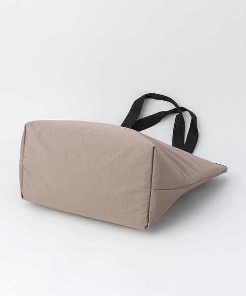 212 KITCHEN STORE（トゥワントゥキッチンストア）の「ウォルク 保冷ショルダートート GY（エコバッグ/サブバッグ・レディース・その他・00）」の4枚目の写真