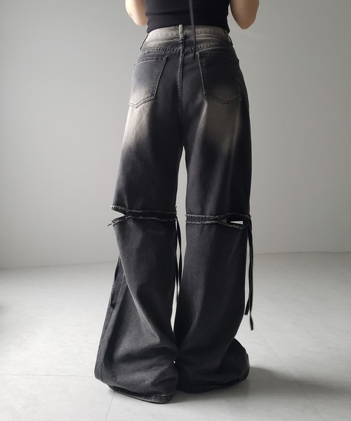 me+em select(ミームセレクト)の「※※【 4size / 2color 】カットアウトストラップヴィンテージルーズデニム / cutout strap vintage loose denim(デニムパンツ・レディース・ブルー/ブラック・SMALL/MEDIUM/LARGE/X-LARGE)」の6枚目の写真