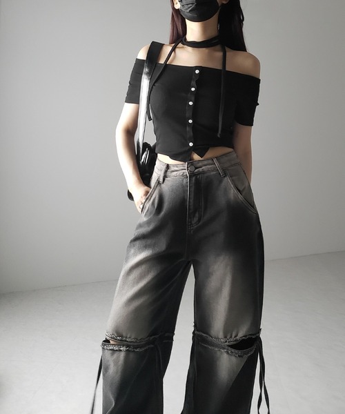 me+em select(ミームセレクト)の「※※【 4size / 2color 】カットアウトストラップヴィンテージルーズデニム / cutout strap vintage loose denim(デニムパンツ・レディース・ブルー/ブラック・SMALL/MEDIUM/LARGE/X-LARGE)」の10枚目の写真
