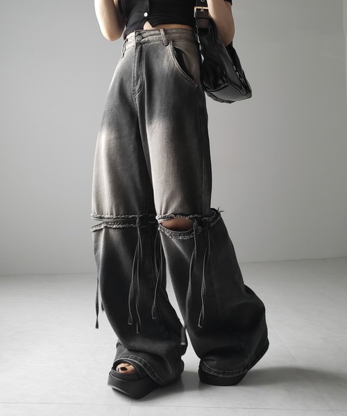 me+em select(ミームセレクト)の「※※【 4size / 2color 】カットアウトストラップヴィンテージルーズデニム / cutout strap vintage loose denim(デニムパンツ・レディース・ブルー/ブラック・SMALL/MEDIUM/LARGE/X-LARGE)」の5枚目の写真
