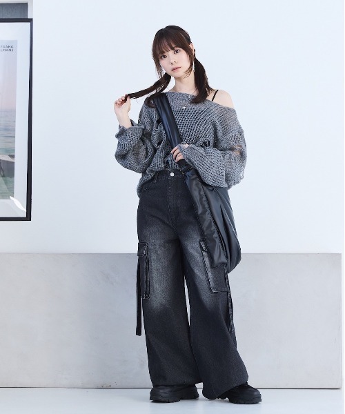 17HR（セブンティーンアワーズ）の「ビッグショルダーバッグ 【ショルダー長さ調節可 / PC収納可】（ショルダーバッグ・レディース・ブラック/シルバー・FREE）」の6枚目の写真