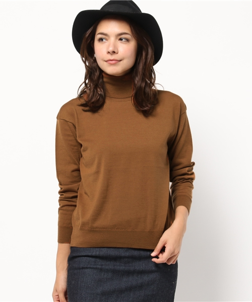 IENA(イエナ)の「AURALEE W/C ハイゲージタートルネックプルオーバー◆(ニット/セーター・レディース・キャメル/ホワイト・FREE)」の14枚目の写真