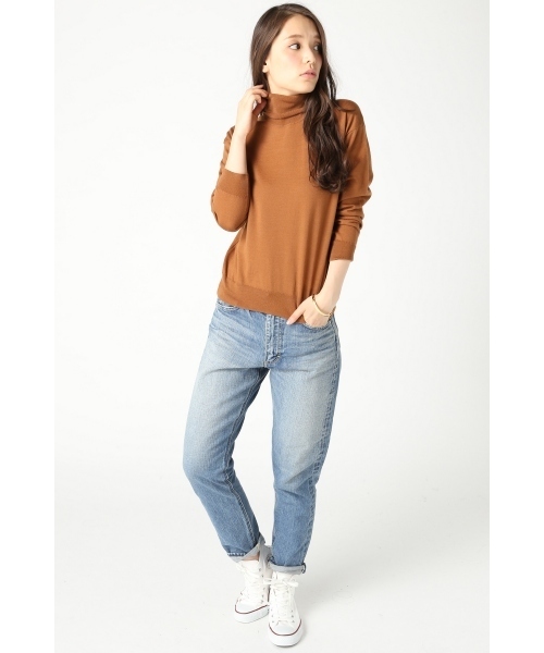 IENA(イエナ)の「AURALEE W/C ハイゲージタートルネックプルオーバー◆(ニット/セーター・レディース・キャメル/ホワイト・FREE)」の12枚目の写真