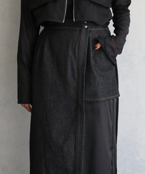 &g'aime(アンジェム)の「【&g’aime】サテンドッキングデニムスカート SATIN DOCKING DENIM SKIRT(デニムスカート・レディース・ブラック・FREE)」の3枚目の写真