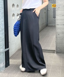スラックスタイトスカート