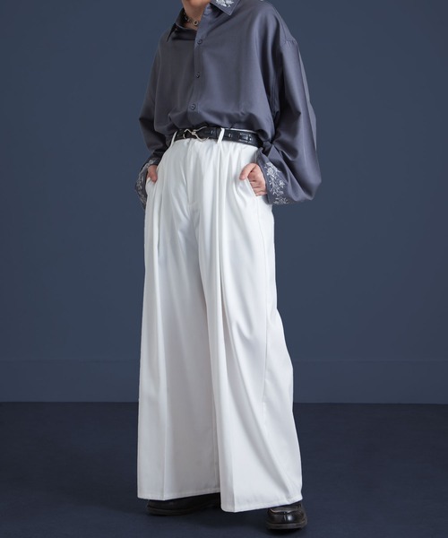 NILWAY（ニルウェイ）の「420g/m TR センタープレス ドレープ ワイド フレア袴パンツ/センタープレス トロミ ワイドスラックス【セットアップ対応】（スラックス・メンズ・ブラック/モスグリーン系/ホワイト/ネイビー/チャコール・SMALL/MEDIUM/LARGE）」の22枚目の写真