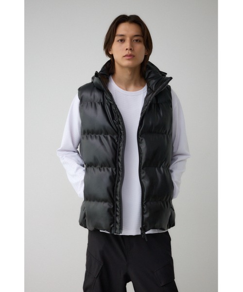 AZUL by moussy(アズールバイマウジー)の「B-HEAT 合皮オーウェンストレッチ中綿ベスト(ダウンベスト・メンズ・ブラック・S-M/L-XL)」の3枚目の写真