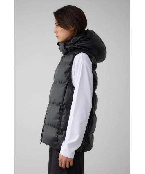AZUL by moussy(アズールバイマウジー)の「B-HEAT 合皮オーウェンストレッチ中綿ベスト(ダウンベスト・メンズ・ブラック・S-M/L-XL)」の6枚目の写真
